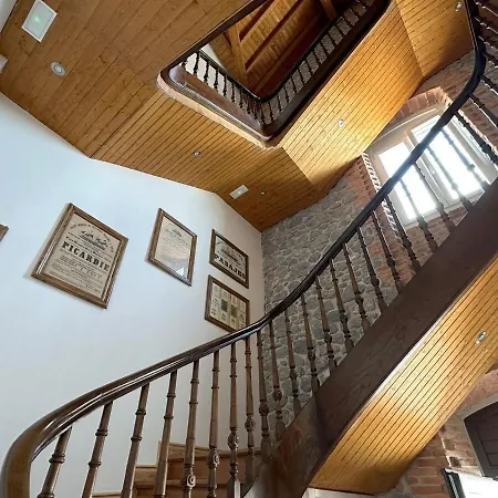 In Santullan Apartmán